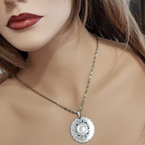 Georgian Pendant Watch 17 Jewels Watch Swiss